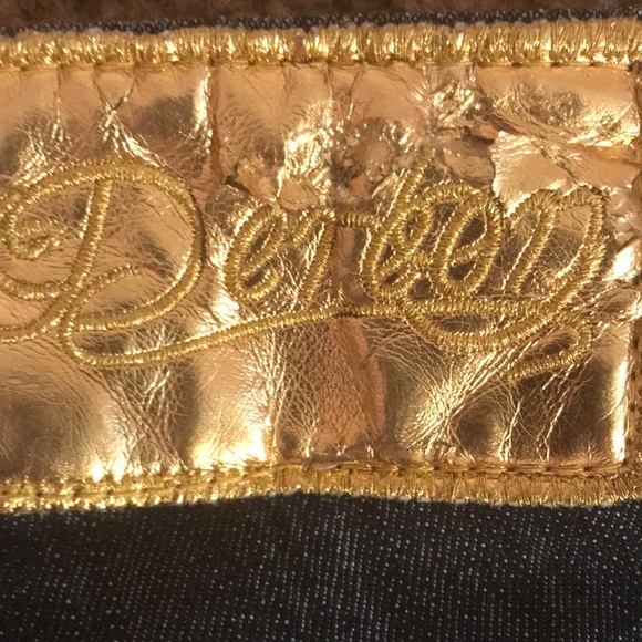 Dereon Jeans - Picture 5 of 5
